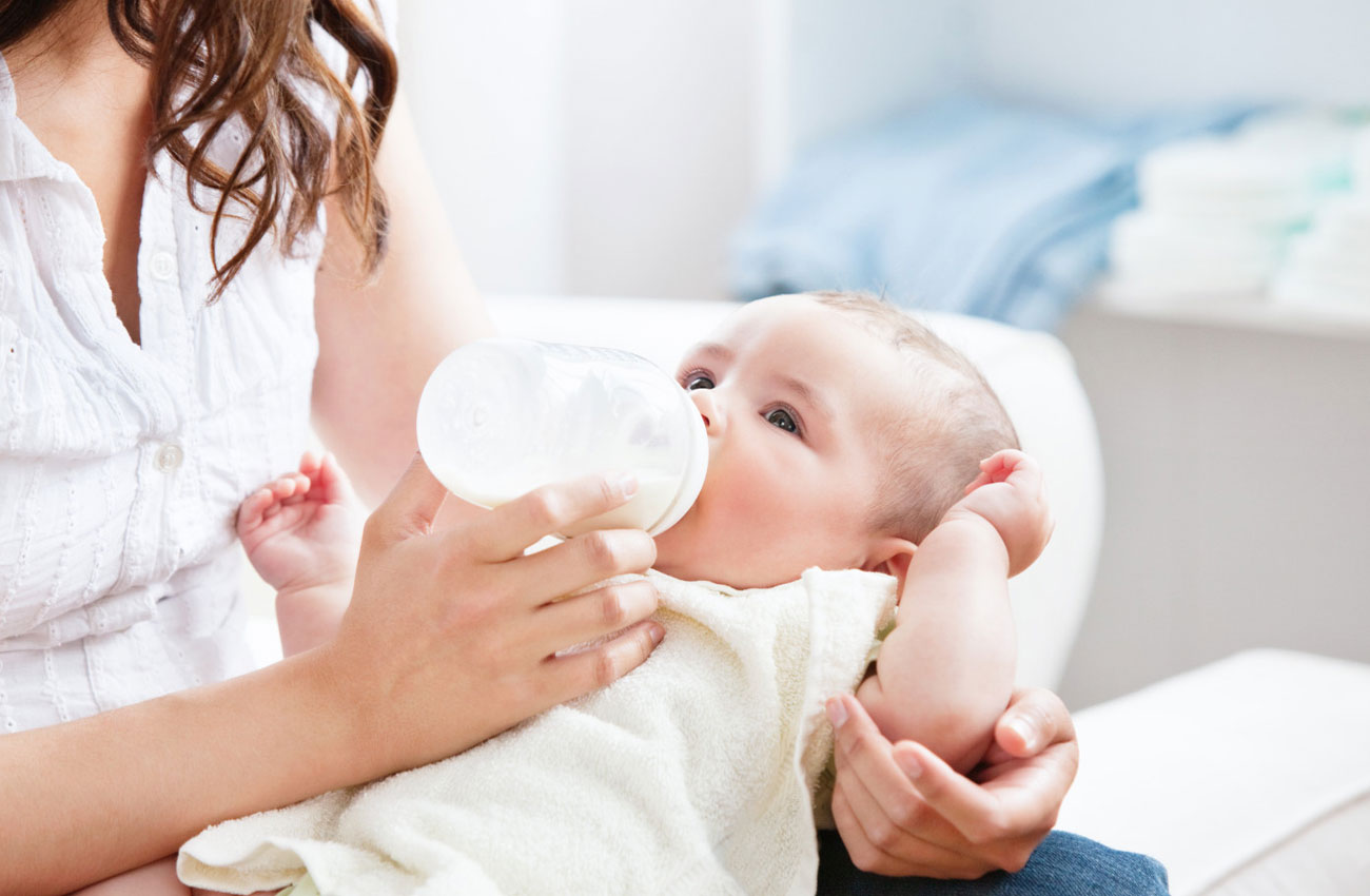 Các loại sữa uống thích hợp cho trẻ sơ sinh