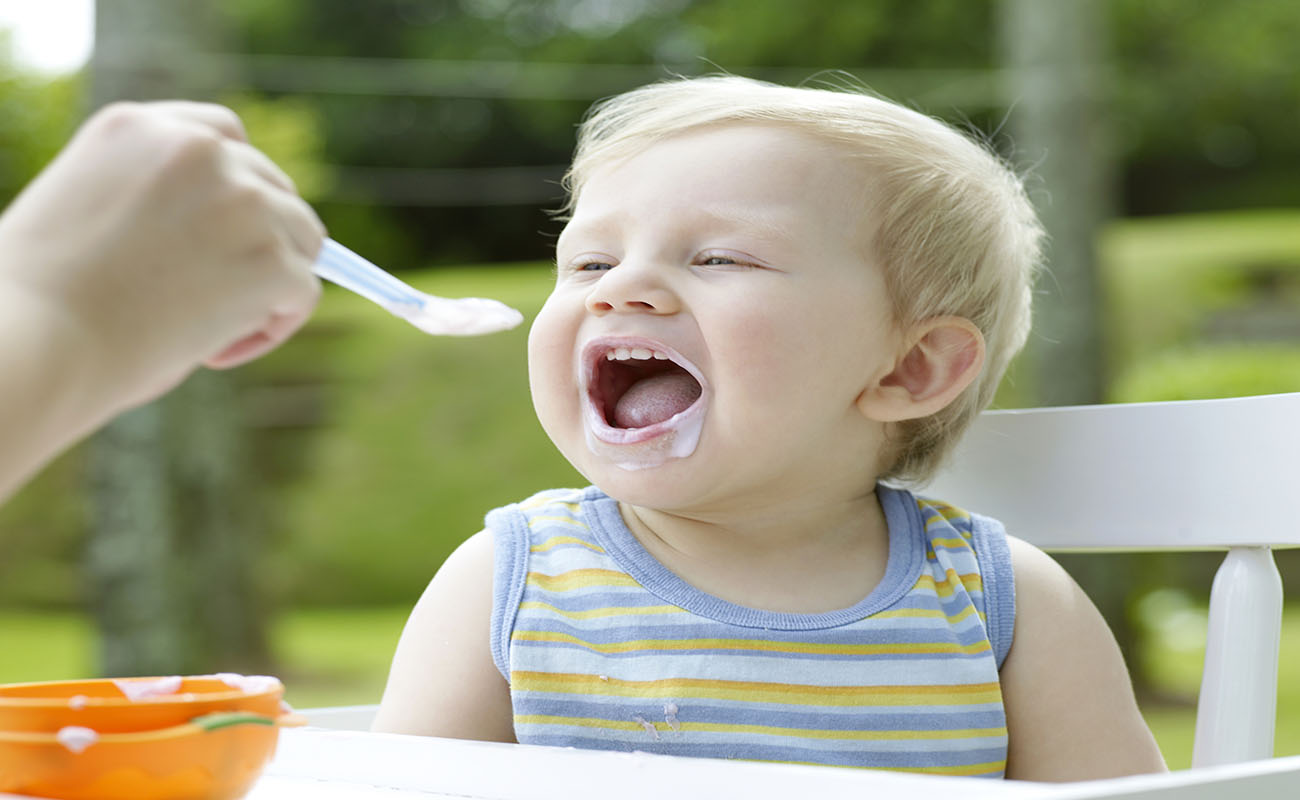 Thực đơn dinh dưỡng cho bé 2 - 3 tuổi