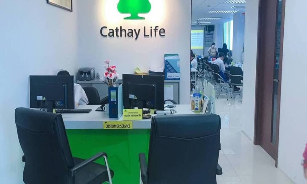 Có nên mua bảo hiểm Cathay Life hay không?