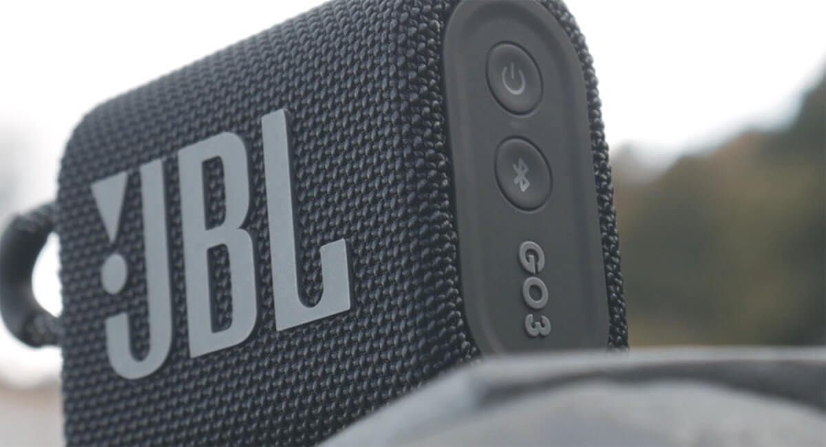 JBL Go 3 có chất âm khá trong trẻo, rõ ràng và mạnh mẽ
